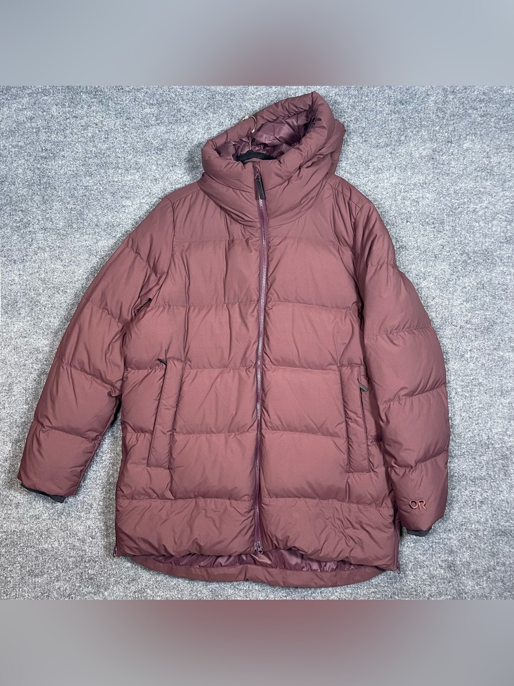 Outdoor Research Burgundy‎ Coze Down Coat Womens XL Full Zip Hooded Puffer Parka
